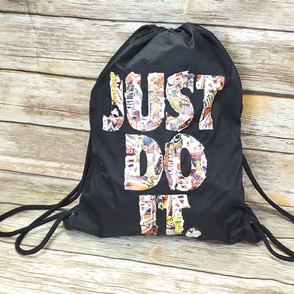 Nike - Just Do It Shoe Bag - Draw String Bag - Picture 1 of 5